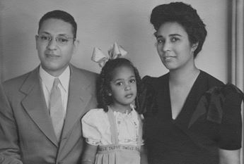 Family portrait from the c.1940s