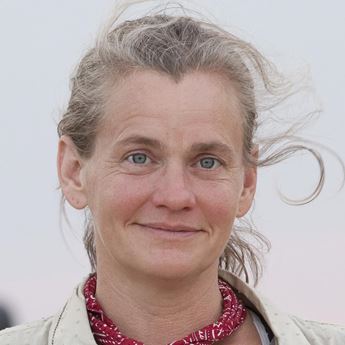 Erika Nelson image