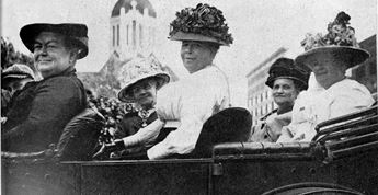 Suffragists, Topeka, Kansas, c. 1912. Photo courtesy of KansasMemory.org, Kansas Historical Society