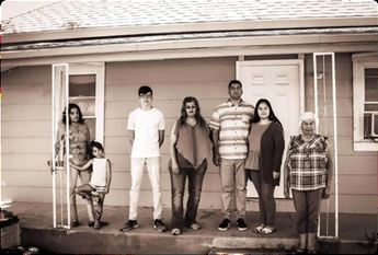 "Familia Rodriguez" by Jasmine Strecker